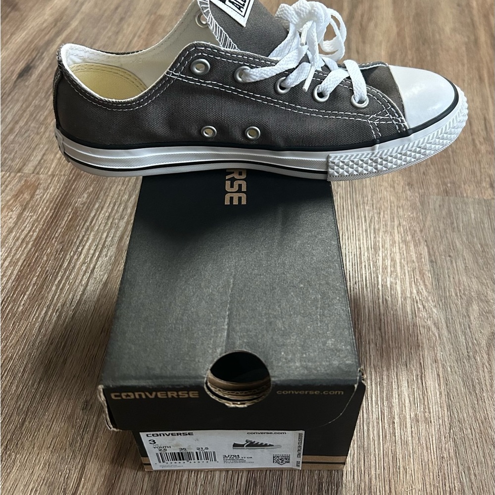 Converse Low Top Charcoal and White Sneakers